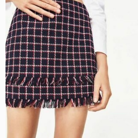 Zara Dresses & Skirts - 🔥HOST PICK🔥 Zara Tiered Plaid Navy Blue/Red Tweed Mini Skirt
